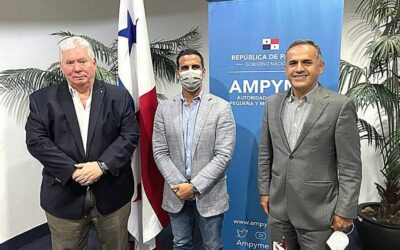 Reunión con el Director General de AMPYME